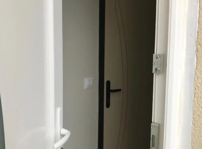 Chez Chris Διαμέρισμα *